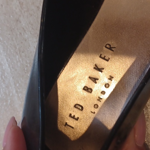 Ted Baker London Adorable Julivia Bow Jelly Ballet Flats - Picture 3 of 10